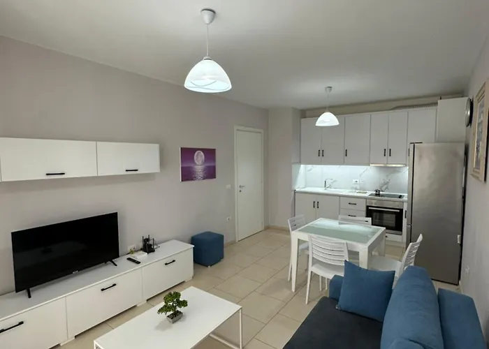 Merville Apartment 3